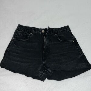 Zara High waisted cuffed mom black jean shorts USsize 4